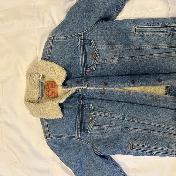 Levi’s Original Sherpa Trucker Jacket - Picture 5 of 7